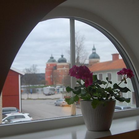 Roeda Magasinet Hotel Mariefred Szoba fotó