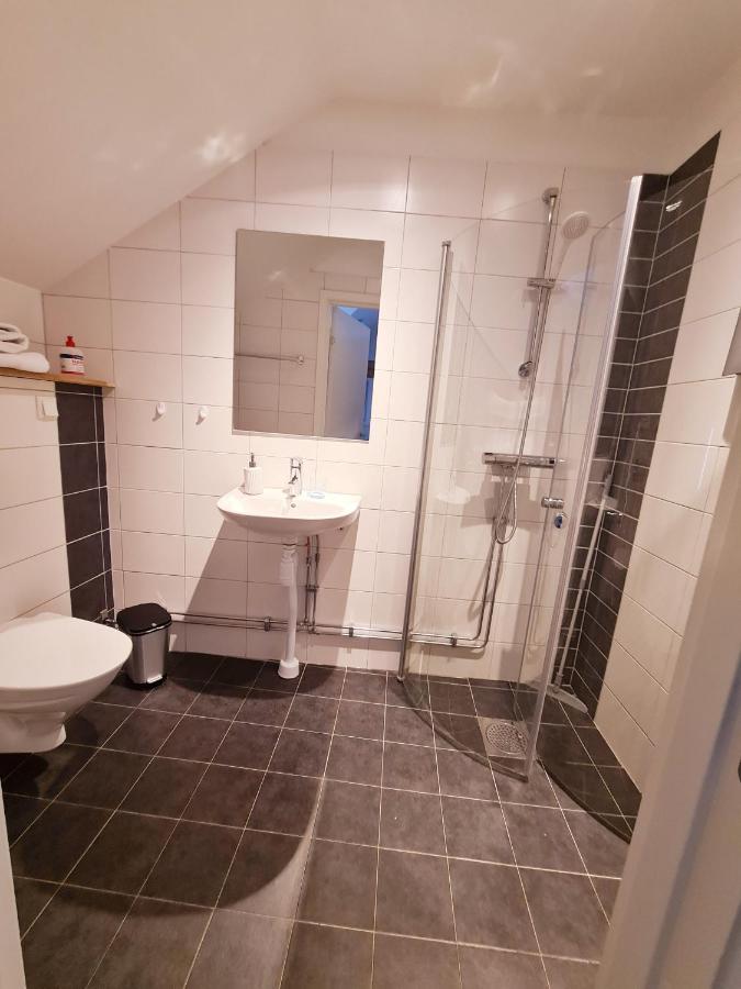 Roeda Magasinet Hotel Mariefred Kültér fotó