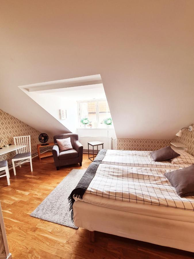 Roeda Magasinet Hotel Mariefred Kültér fotó