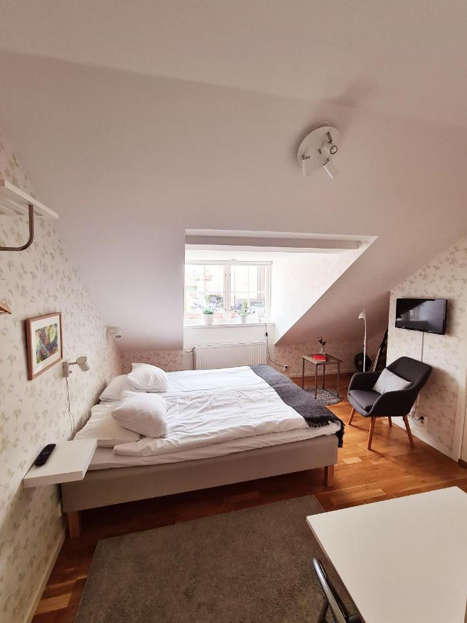 Roeda Magasinet Hotel Mariefred Kültér fotó