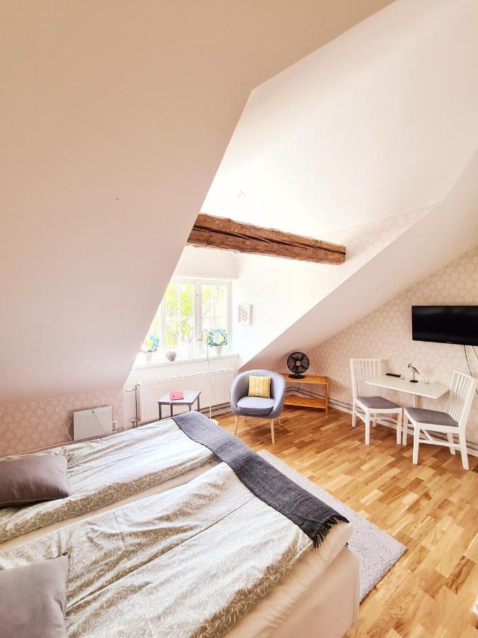Roeda Magasinet Hotel Mariefred Kültér fotó