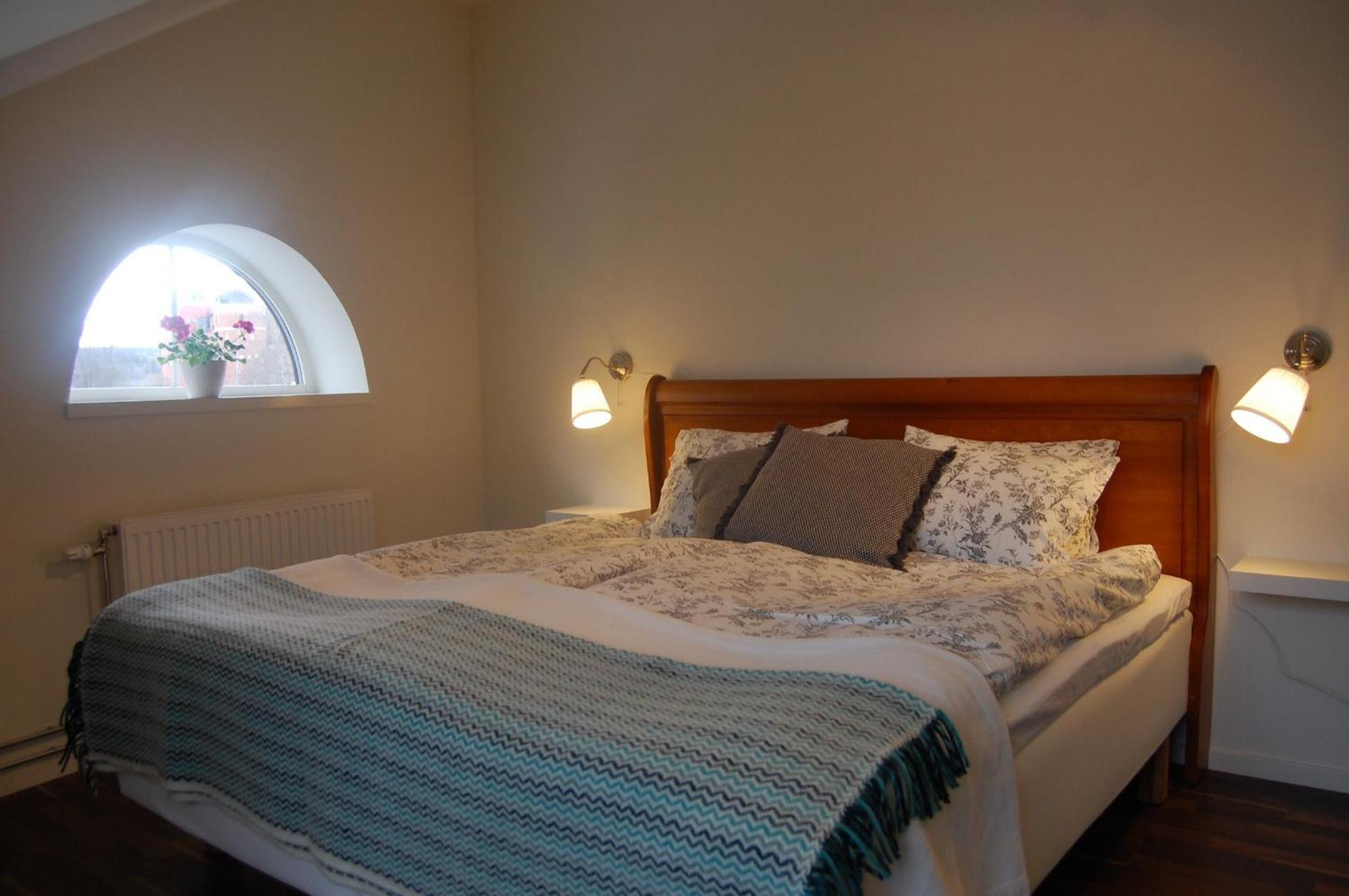 Roeda Magasinet Hotel Mariefred Szoba fotó